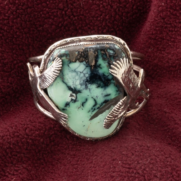 G Nez Navaho Jeweler Jewelry - Chrysoprase Sterling Navajo Bracelet